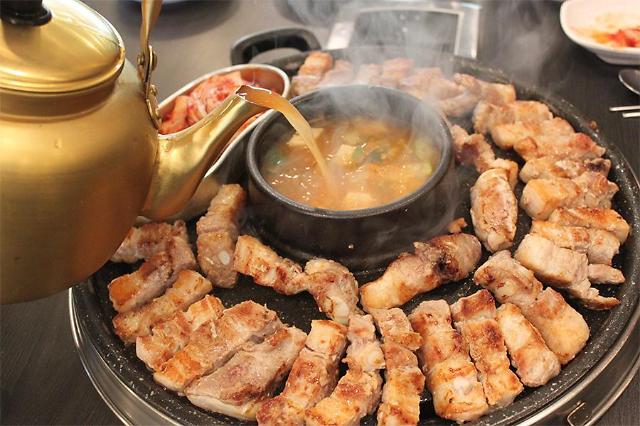 Pork belly meat Samgyeopsal most favored by foreigners
