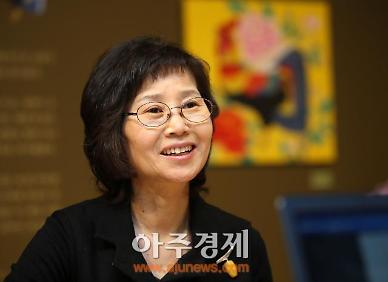 [아주초대석] 서공임 민화작가 신의의 동물 닭처럼 믿음으로 살아가는 한 해 되길