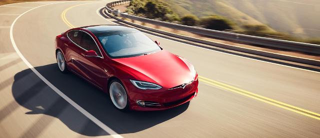 Teslas EV sedan ready to debut in S. Korea next month