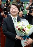 [PROFILE] Former IT software mogul portrays himself as best fitted for reforms