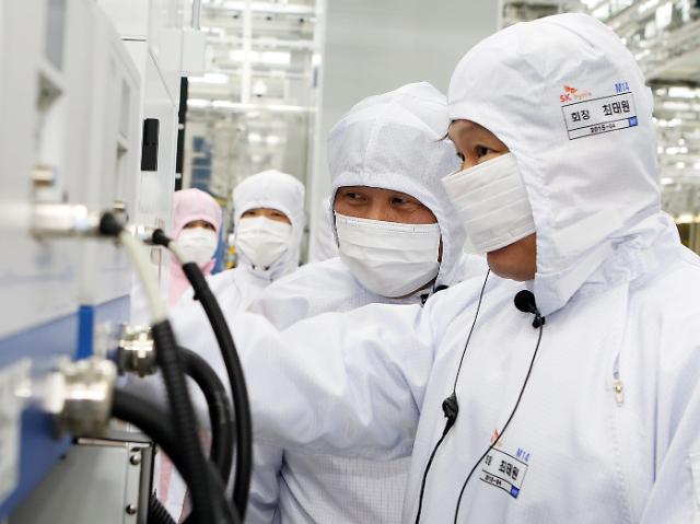 SK hynix posts record earnings, pledges more investment in NAND flash 