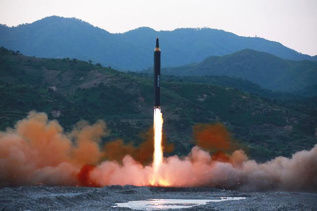 THAAD radar detected N. Koreas missile launch: defense chief / Yonhap