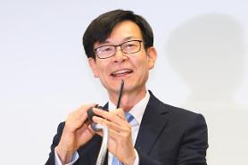 Top four conglomerates face bumpy road under new governments reform drive