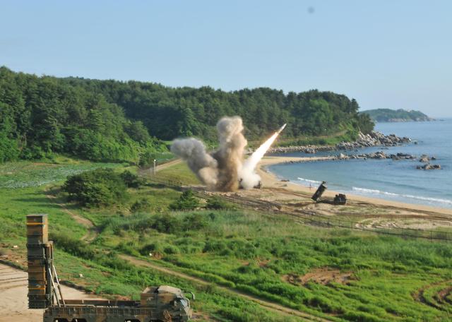 韩美实施拦截弹道导弹训练 应对朝鲜试射ICBM