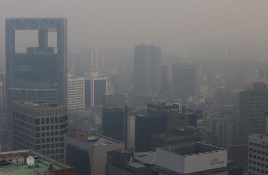 东北亚三国环境污染意识调查 韩国高于日本和中国