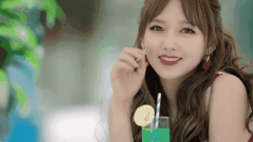 Cosmic Girls teases fans with preview clip for Kiss Me