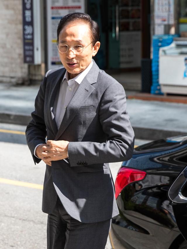 Seoul mayor opens broadside at ex-president over alleged political retaliation