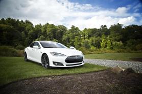 Hundreds of Tesla workers got fired after annual performance review