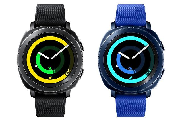 Samsung unveils new smartwatch Gear Sport to match Apples