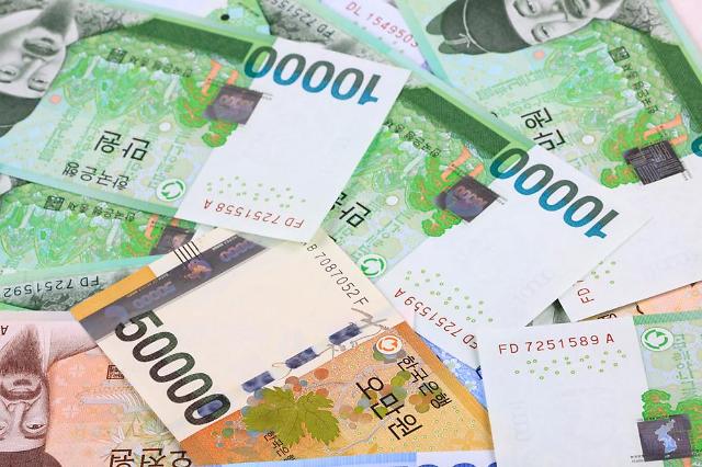 S. Korea earmarks $2.7 bln for temporary minimum wage subsidies