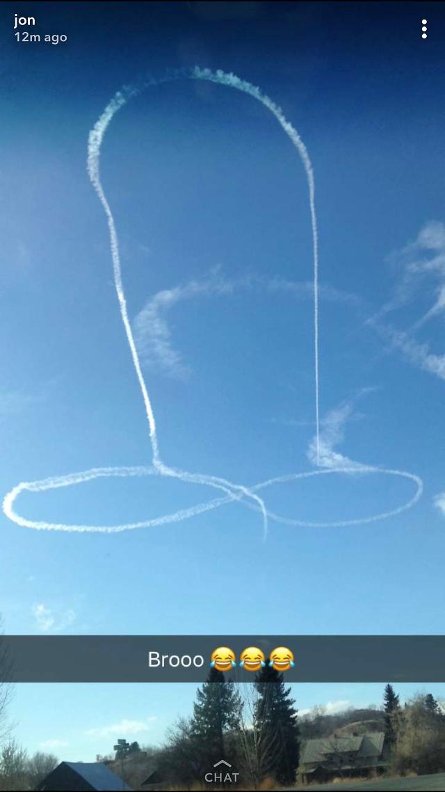 U.S. Navy grounds two pilots who drew penis in sky over Washington