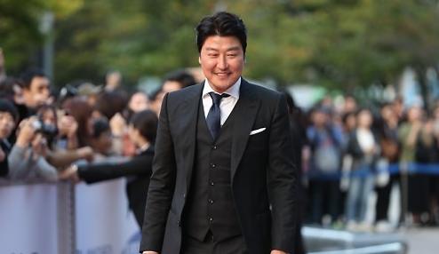 宋康昊摘获韩国电影制作家协会最佳男主角