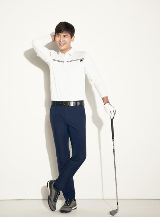 于晓光备受韩国厂商喜爱 为某高尔夫服装品牌代言