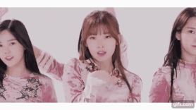 Girl band Oh My Girls comeback song stays high in music charts