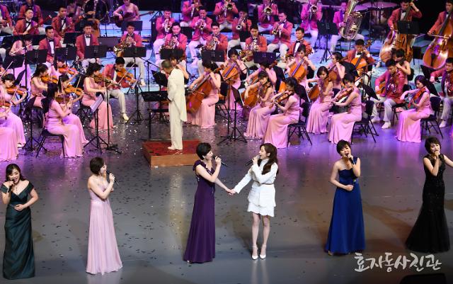​Seohyun captures audience with emotional performance with N. Koreans