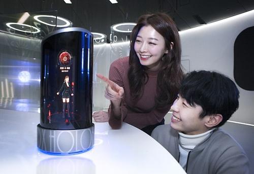 Red Velvets Wendy becomes holographic avatar inside AI assistant speaker