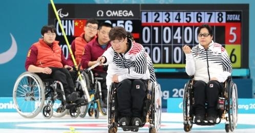 平昌冬残奥韩国轮椅冰壶7-6战胜中国 预赛第一进决赛