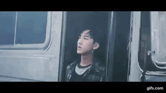 New K-pop boy band Stray Kids makes debut with District 9