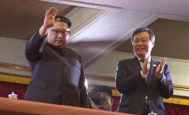 金正恩：看到朝鲜人民发自内心欢呼的样子很感动
