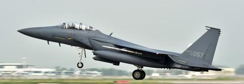 <快讯>一架战机在韩国境内坠毁 疑为F-15K战斗机