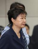 Ex-president Park Geun-hye boycotts appeals trial