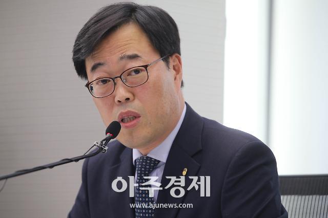 김기식 금감원장 즉각 사의 표명…최단기 금감원장 | 아주경제