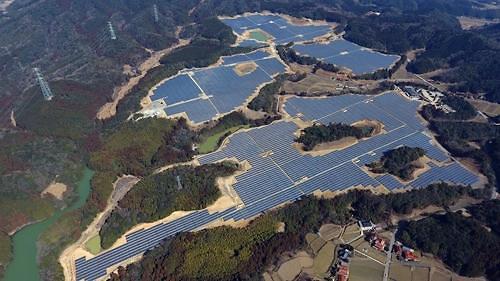 LG CNS builds solar power plant on abandoned golf course in Japan
