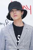 G-DRAGON returns to base to receive outpatient treatment for ankle injury