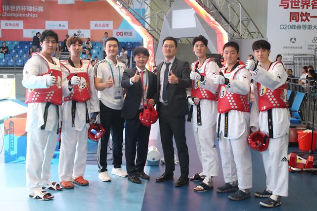 世界跆拳道团体世界杯锦标赛韩国男队摘金