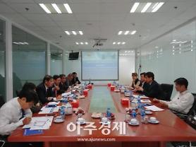 Chủ tịch Kwak Young-kil làm việc với Hiệp hội doanh nghiệp thành phố Hồ Chí Minh