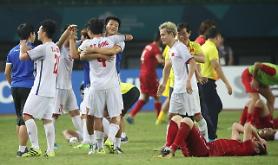 Bóng đá Việt Nam đang đi tiếp các hành trình kỳ diệu mới