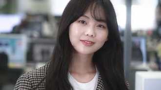 W0FKVeKYheyduO2EsOu3sOKRoV0g6riI7IOI66GdIOKAnOuqqOuToCDsl63tlaDsnYAg64KY66Gc67aA7YSwIOyLnOyekeKApuuCmOunjOydmCDsg4kg6rCA7KeEIOuwsOyasOqwgCDrkKDqsozsmpTigJ0=