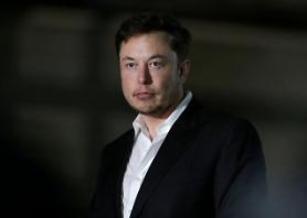 ​Elon Musk thôi làm Chủ tịch Tesla và chấp nhận nộp 20 triệu USD tiền phạt