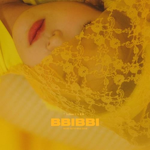IU出道十周年新歌《BBIBBI》席卷韩音源榜