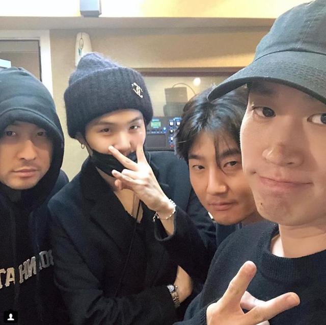 BTS Suga and hip-hop trio Epik High excite fans with selfie