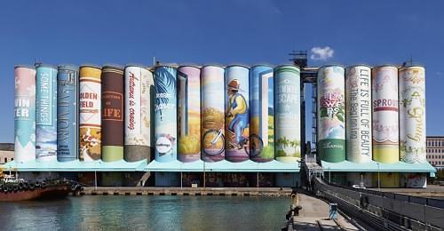 Incheon port celebrates Guinness Book listing of worlds largest mural