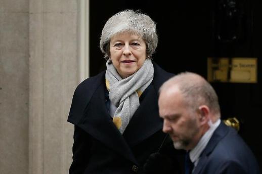 [광화문갤러리] 브렉시트 협상안 사상 최대 표차 부결, 테리사 메이 총리는 누구인가? 