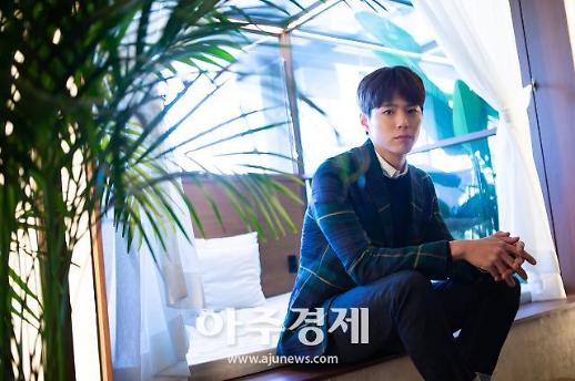 ​[슬라이드 화보] 이런 남자친구 어디 없나? (박보검 남자친구 종영 인터뷰)