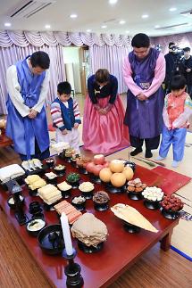 ​설 하루 앞으로…차례상 준비는 어떻게