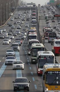 ​귀경길 안전이 제일…교대운전 보험 특약 챙기셨나요