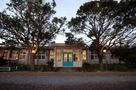 [기수정의 여행 in]한물간 복고, 화려한 복귀…복고 새롭게 즐기는 뉴트로 열풍, 제주 여행 新 트렌드로