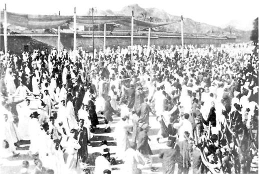 전협 손 잡고 민국의 시대에 발 들이다