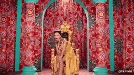 MAMAMOOs Hwasa tops major South Korean song charts with solo track 