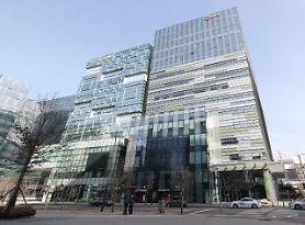 Mobile carrier LGU+ signs deal to acquire top cable channel operator