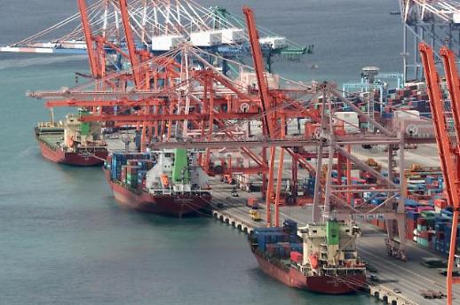 中企 뒤덮은 ‘R의 공포’