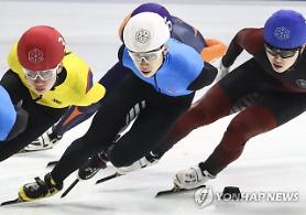 Nataional team skater suspended for one month for entering female dorm