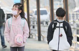 Luật Hàn Quốc quy định lắp đặt máy đo bụi mịn và thiết bị lọc không khí tại các phòng học