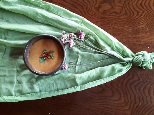 [광화문갤러리] 못생긴 늙은호박 알고보면 보약입니다.