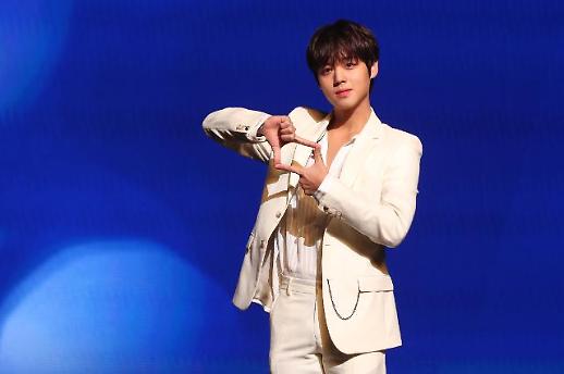 [슬라이드 화보] ​박지훈, 저장요정에서 저장남신으로~ (O’CLOCK 쇼케이스)