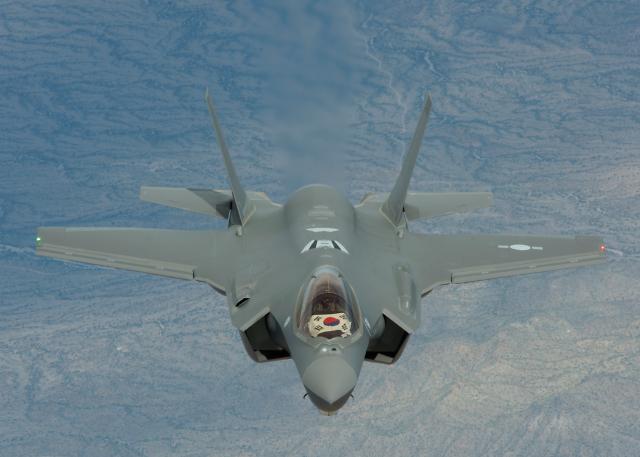 First batch of two F-35A stealth jets arrives in S. Korea